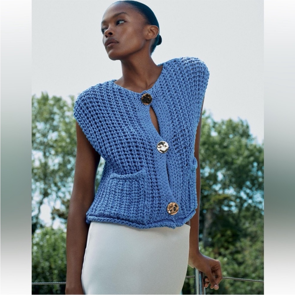 ZARA CHUNKY KNIT TOP/ Vest - Picture 2 of 2